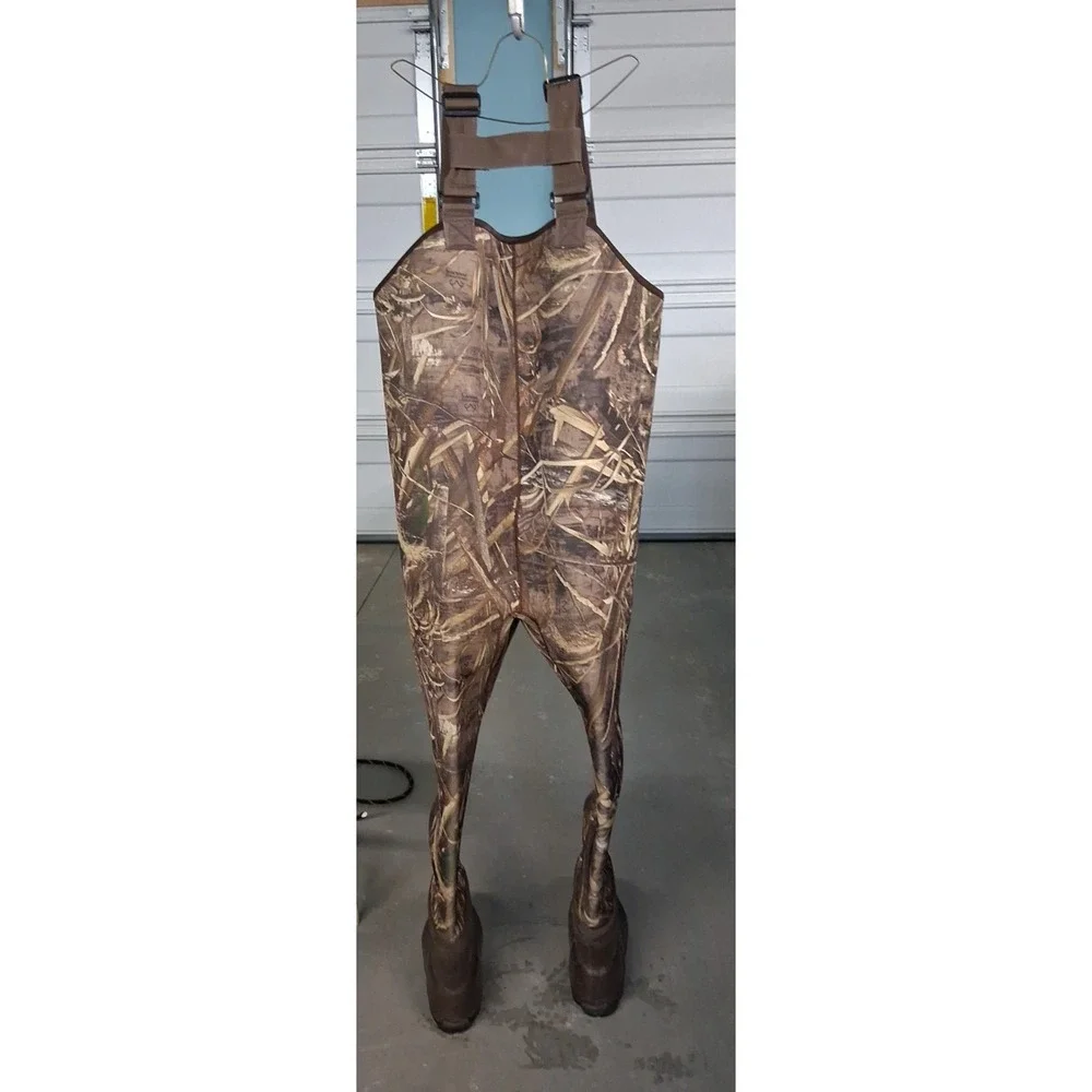 Size Sm/Med. Ducks Unlimited 1600 Gram Thinsulate Camo Hunting Waders Size 9